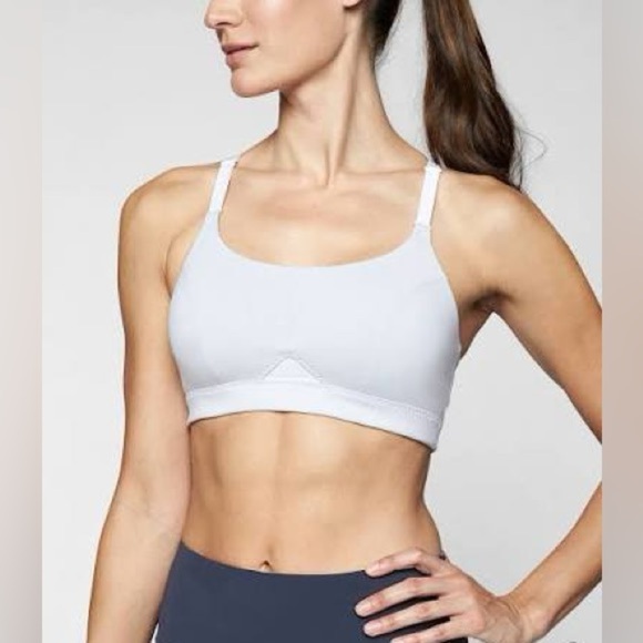 Athleta All In Sport Bra Size M - Picture 4 of 9